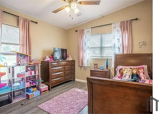 102 S Sunland Dr — Photo 11