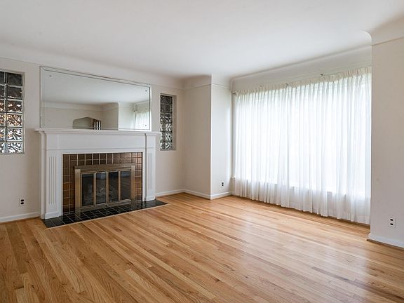 2nd image of 1508 Penistone St