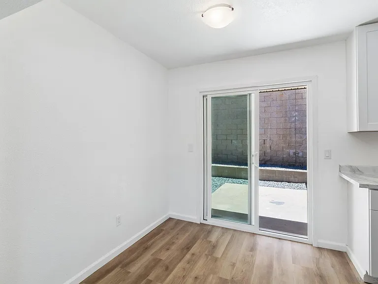 8717 Carribean Way — Photo 9