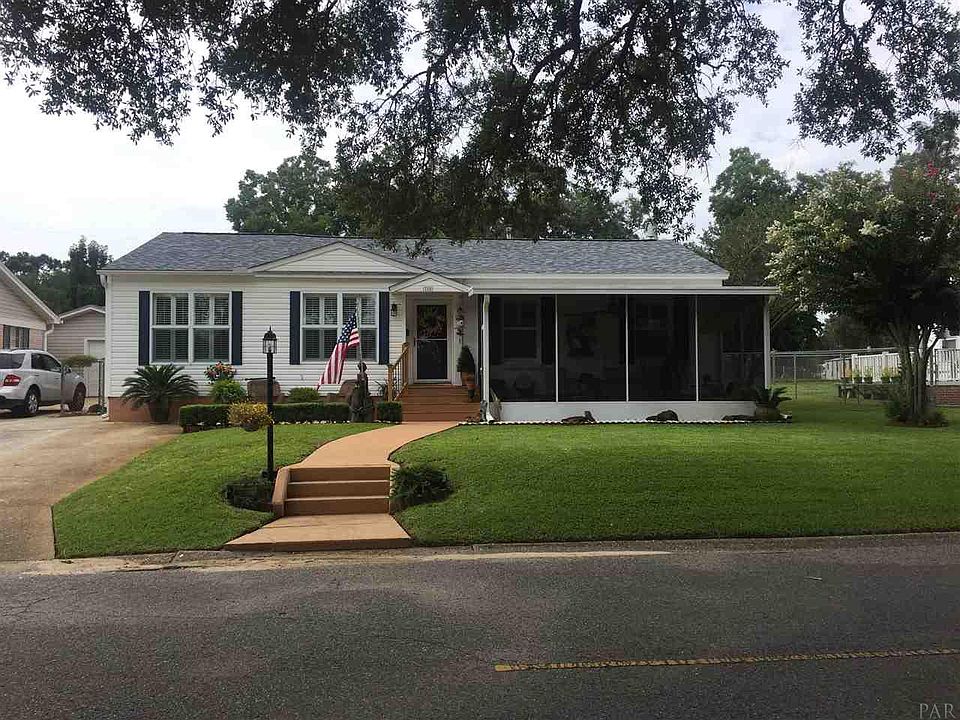1st image of 315 NW Syrcle Dr