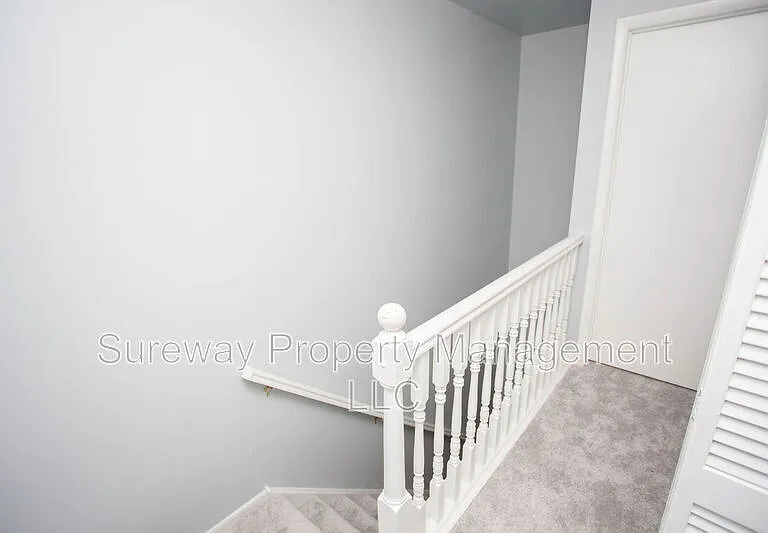 12 Grant Ln — Photo 22