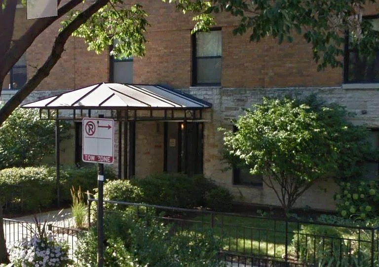 525 W Aldine Ave #1W — Photo 14