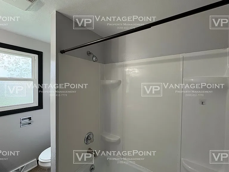 1521 Ridgeway Dr — Photo 11