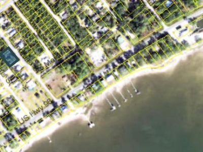 138 Indiana St, Lanark Village, FL, 32322