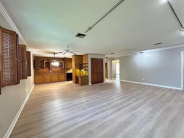 270 Ferndale Ln — Photo 8