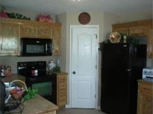 9351 N Main St, Kansas City, MO 64155