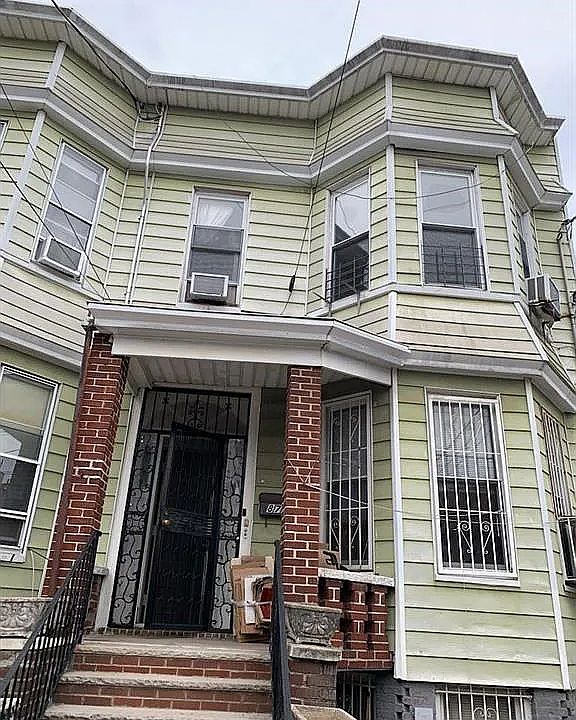 1st image of 877 58th St