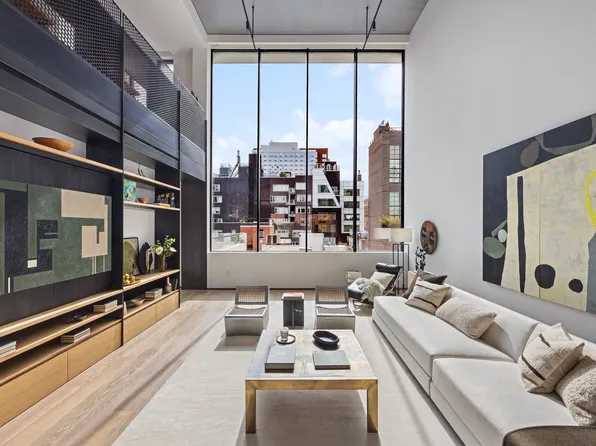 455 West 19th Street image 1 of 25