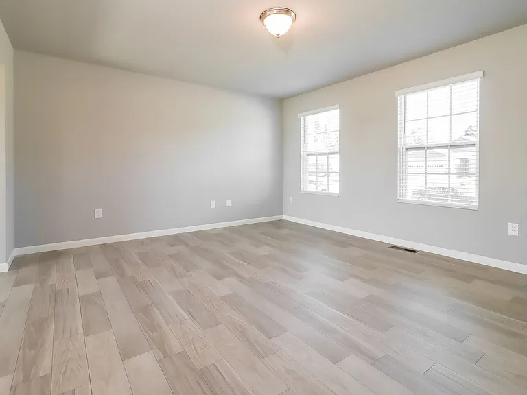 2142 Farm Valley Dr — Photo 14