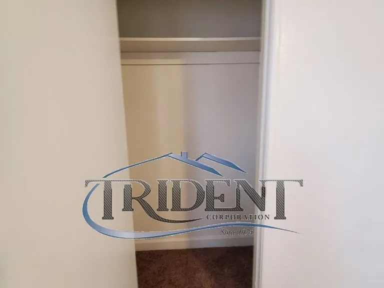 1821 Duplex Sierra Sierra #&-1825 — Photo 11