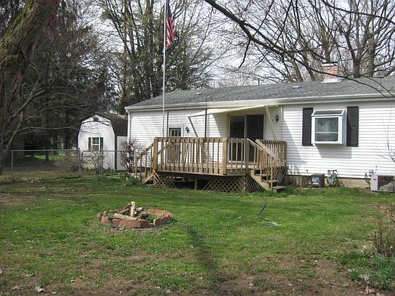 3rd image of 3118 Schell Dr