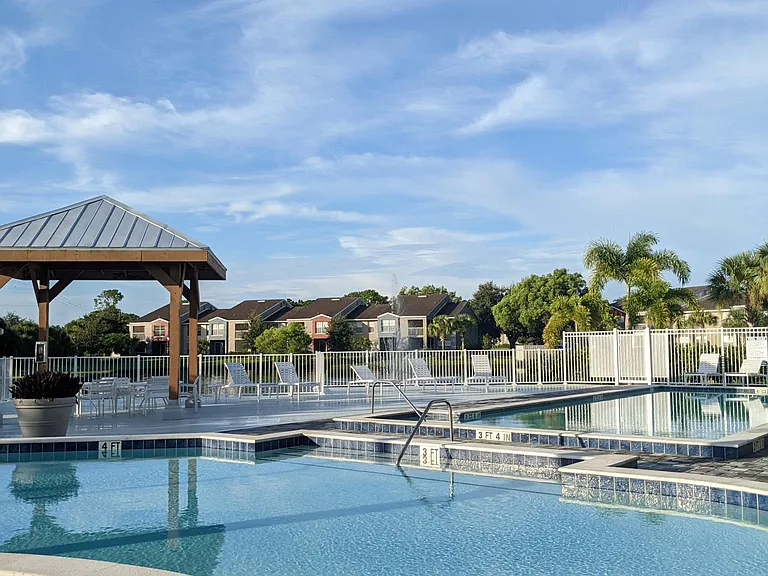 201 Santa Clara Dr #13 — Photo 3
