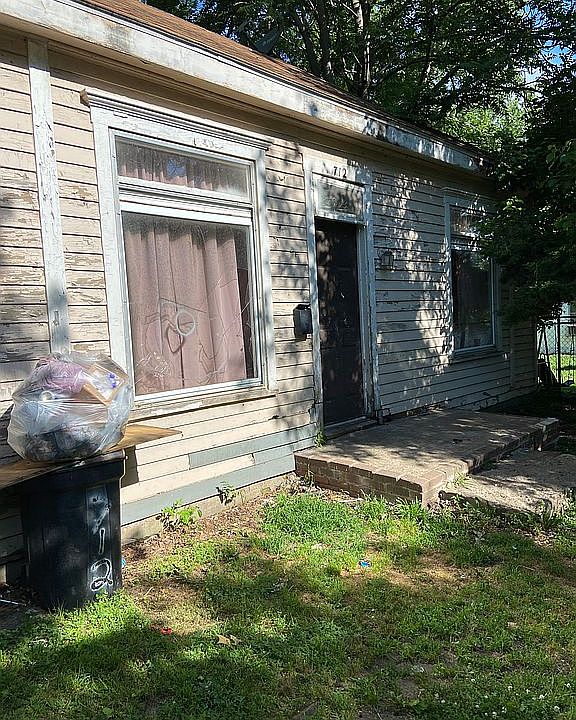 1st image of 712 N 23rd St