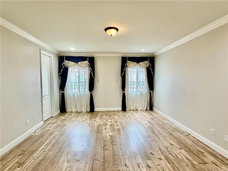 4431 Ellis Ln — Photo 14