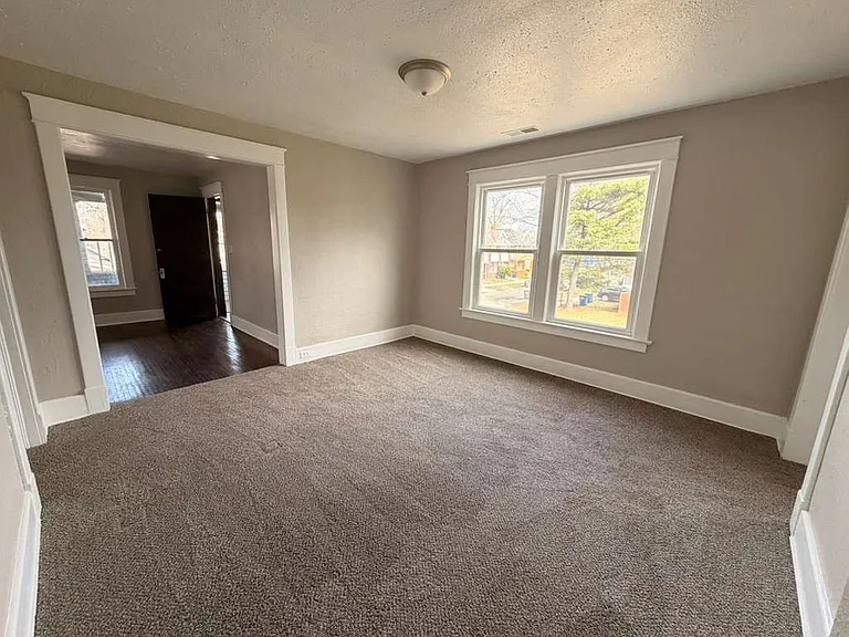 1063 Norwood Ave #2 — Photo 12