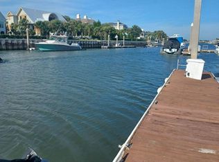 40 41st Ave #F-24, Isle Of Palms, SC 29451