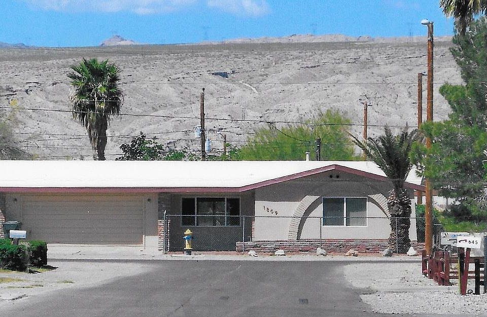2nd image of 1809 Bluebonnet Blvd