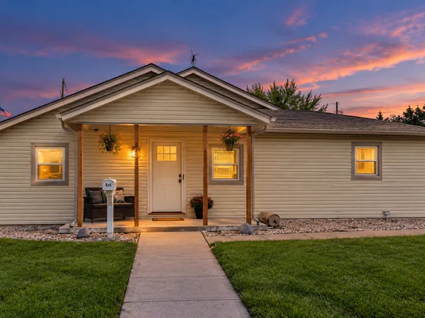 824 N George St, Rushville, IN 46173
