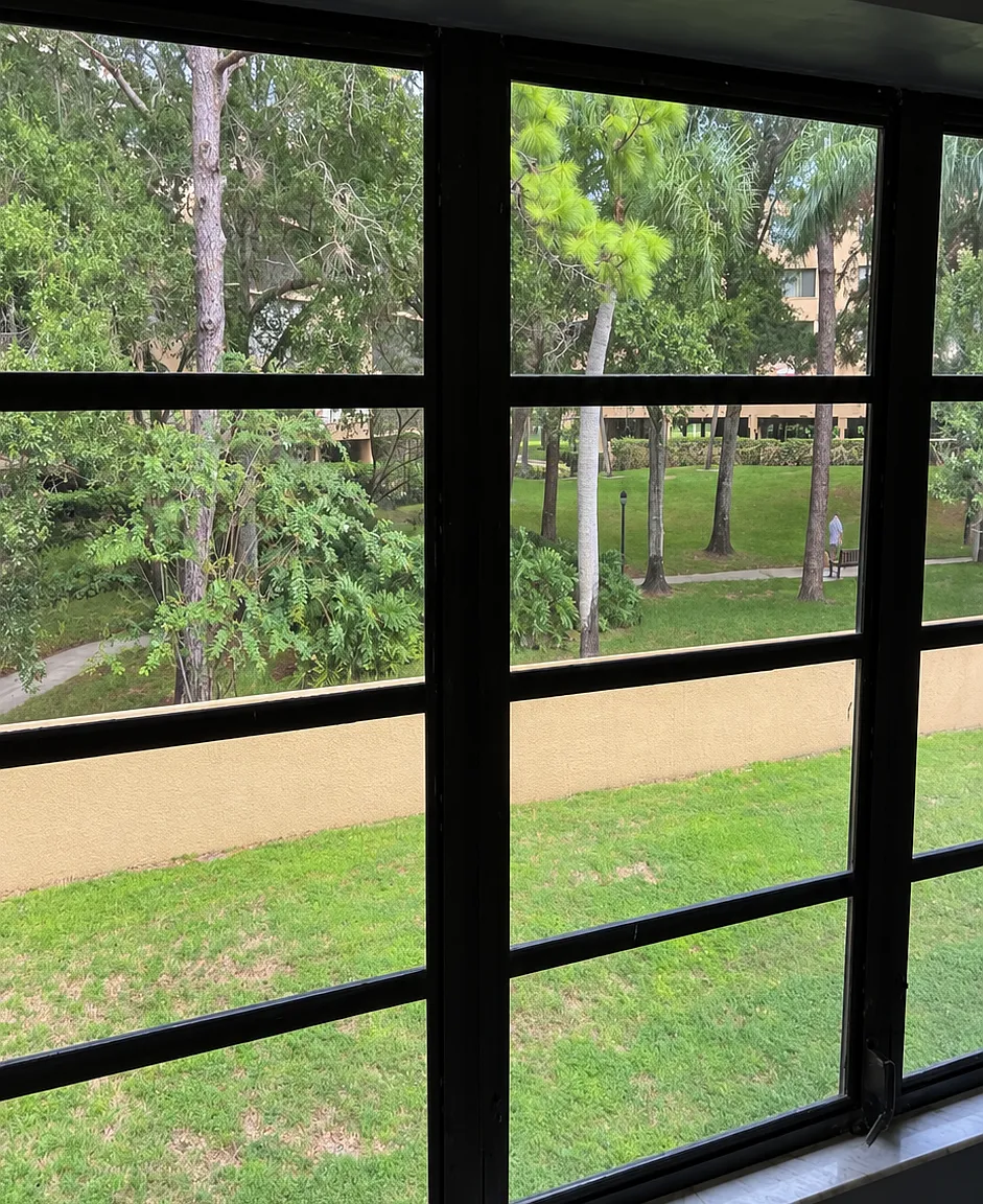 2 bed, 940 sqft, $1,700 — Photo 3
