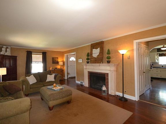 2nd image of 1553 N 21st St