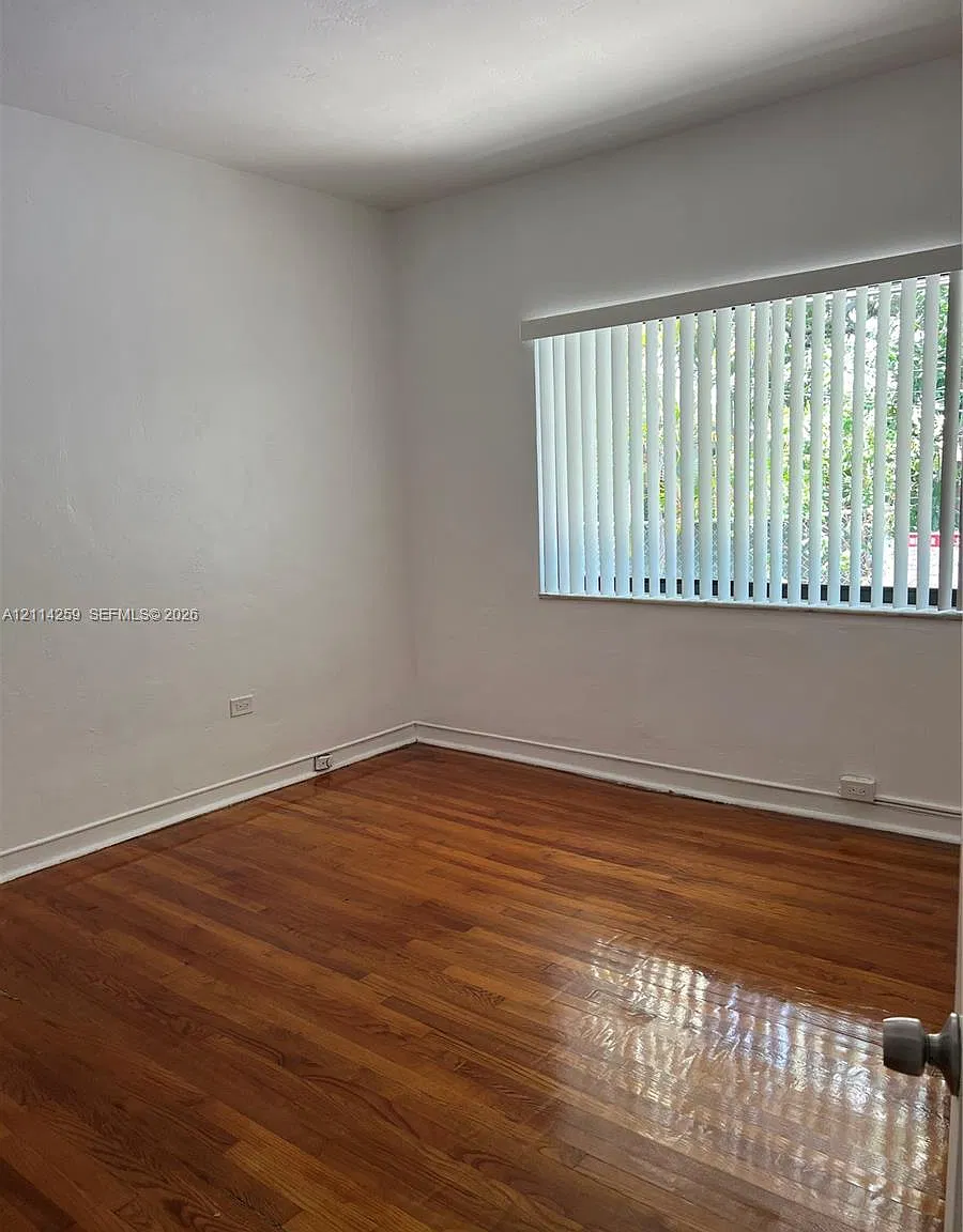 Shenandoah Manor Sec B — Photo 3