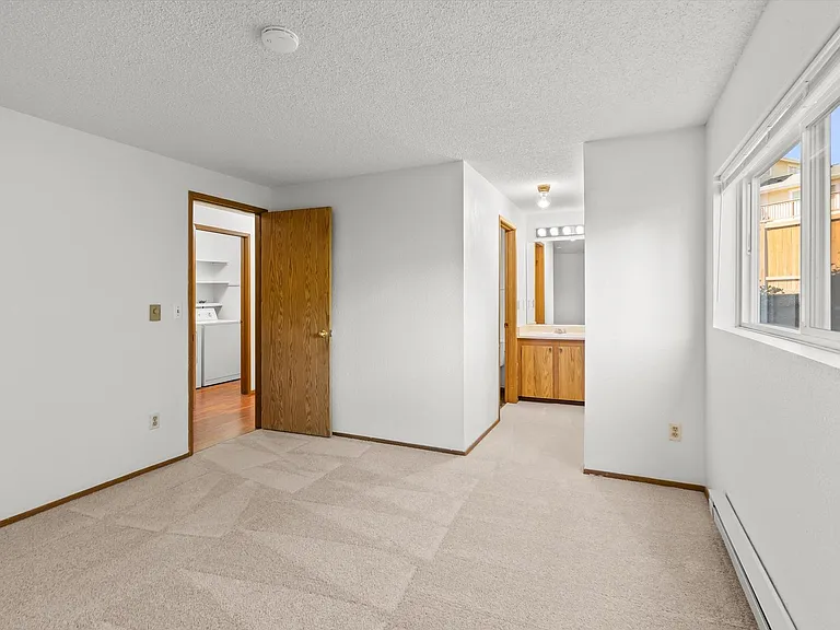 19855 25th Ave NE #106 — Photo 3