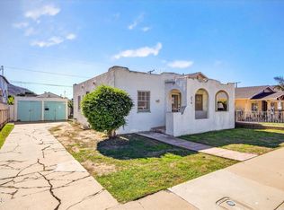 216 E Lewis St, Ventura, CA 93001