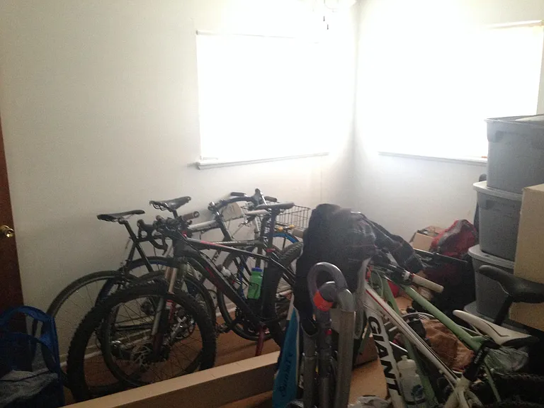 527 N Bryan Ave #1 — Photo 10