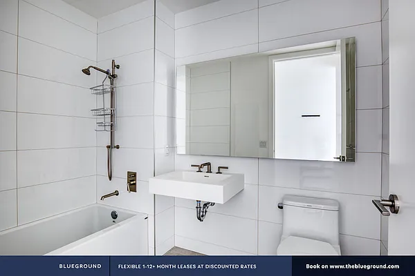 Rented by The Blueground | media 43