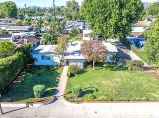 8621 Winnetka Ave, Winnetka, CA 91306