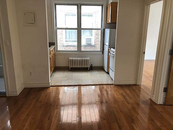 4th image of 2542 Steinway St APT 3F