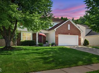 10207 Tybalt Dr, Fishers, IN 46038