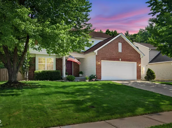 10207 Tybalt Dr, Fishers, IN 46038
