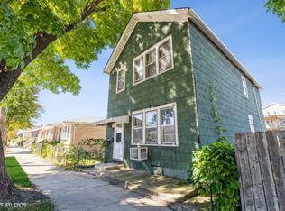 2952 S Bonaparte St, Chicago, IL 60608