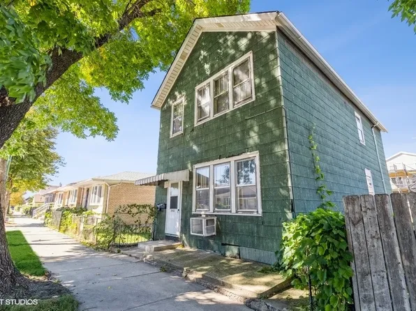 2952 S Bonaparte St, Chicago, IL 60608