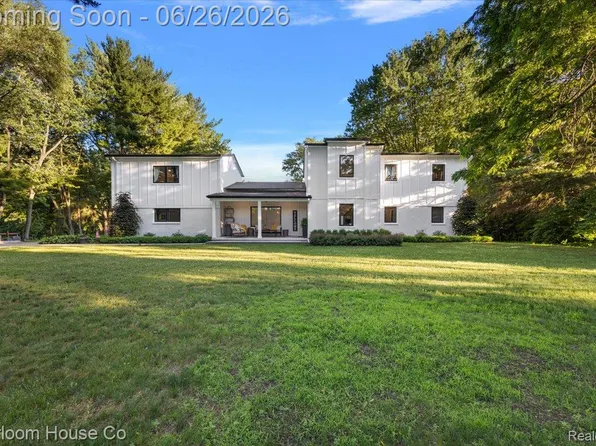 49001 Hanford Rd, Canton, MI 48187