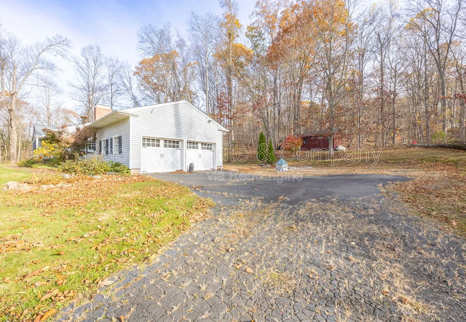 3 bed, 2.0 bath, 1786 sqft, $2,940 — Photo 3