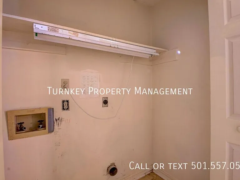 11501 Cedar Springs Rd — Photo 12