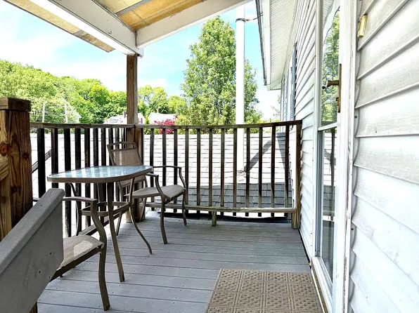 306 McGregor St #2, Manchester, NH 03102