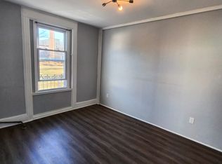 129 S Day St #3C, Orange, NJ 07050