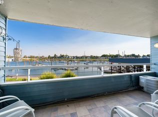 166 N Hayden Bay Dr, Portland, OR
