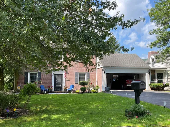 10 Orchard Ave, Nanticoke, PA 18634