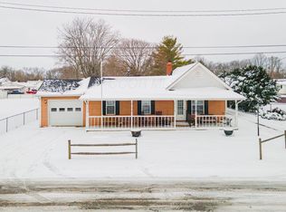 217 N School St, Williamsport, OH 43164