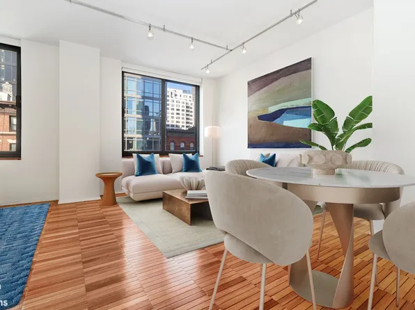 300 East 85th Street 505 image 3 of 9