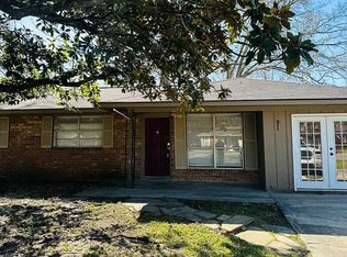 13358 Meadowlane Dr, Baton Rouge, LA 70810