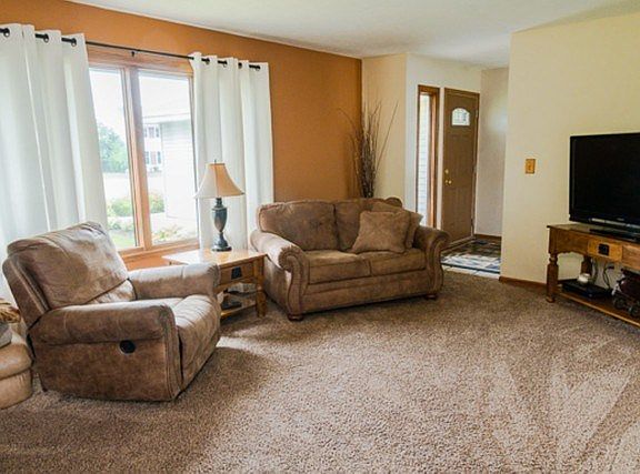 5th image of 8227 Towermont Dr