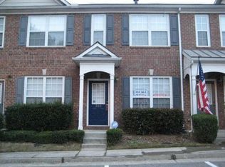 360 Paden Cove Trl, Lawrenceville, GA 30044