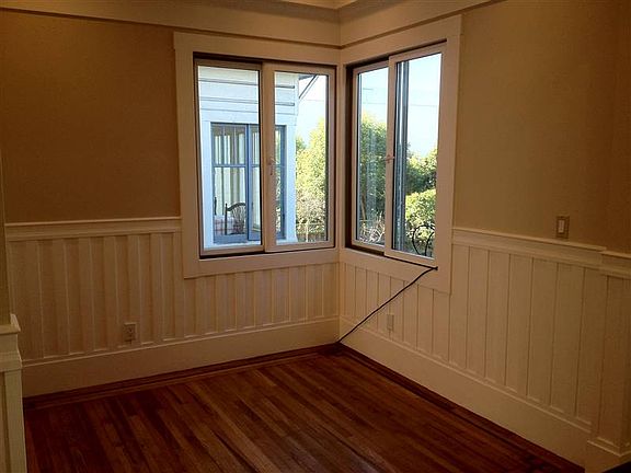 4th image of 363 16th Ave