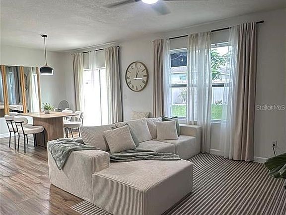 4th image of 9016 Pyrus St