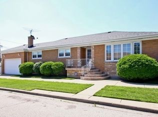 4959 N Nashville Ave #1, Chicago, IL 60656